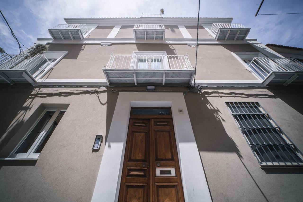 Palazzo Paladini - Luxury Suites In The Heart Of The Old Town ピッツォ エクステリア 写真