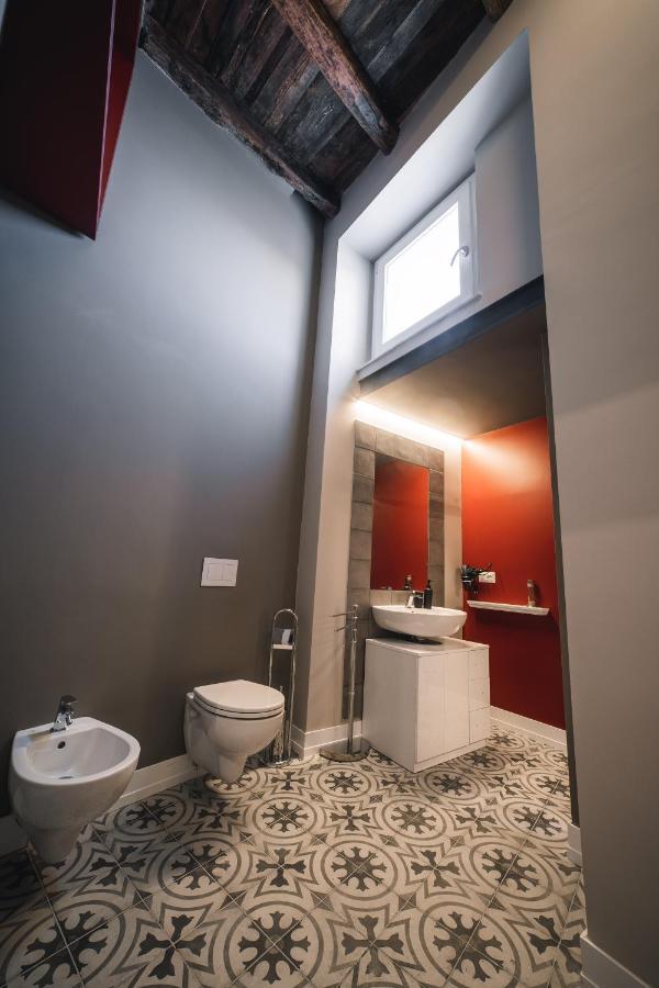 Palazzo Paladini - Luxury Suites In The Heart Of The Old Town ピッツォ エクステリア 写真