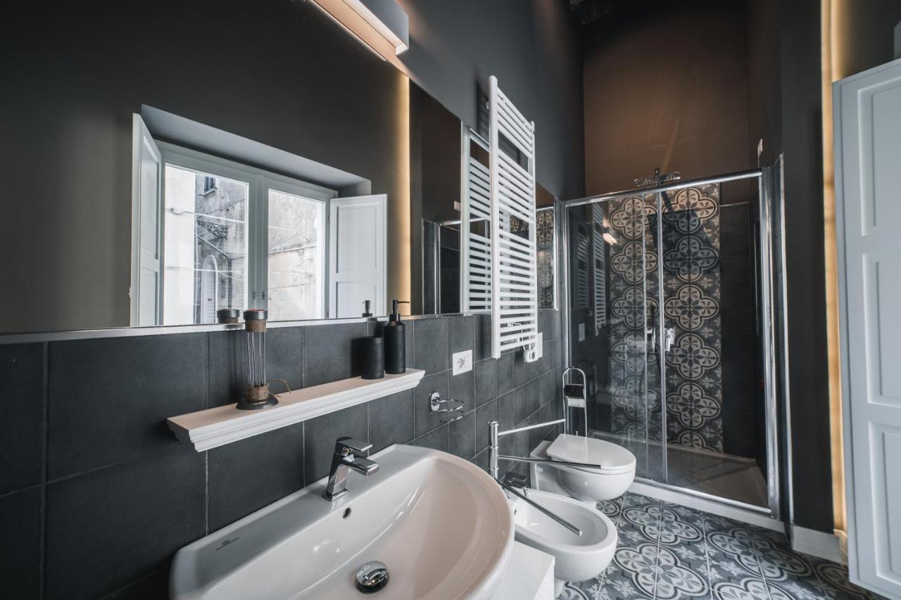 Palazzo Paladini - Luxury Suites In The Heart Of The Old Town ピッツォ エクステリア 写真