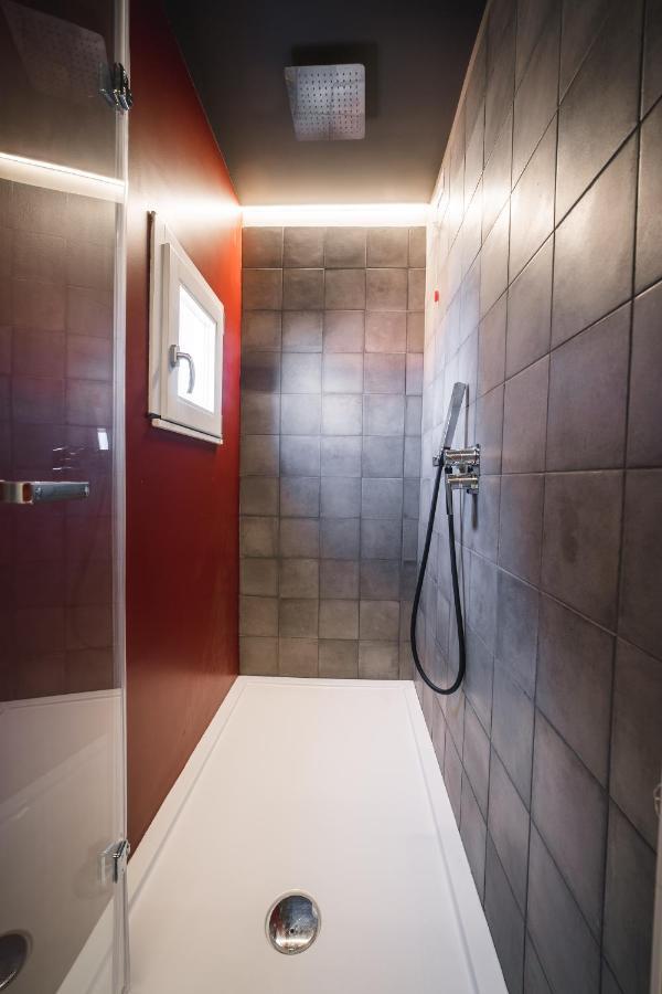 Palazzo Paladini - Luxury Suites In The Heart Of The Old Town ピッツォ エクステリア 写真