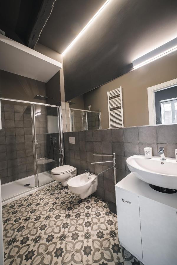 Palazzo Paladini - Luxury Suites In The Heart Of The Old Town ピッツォ エクステリア 写真