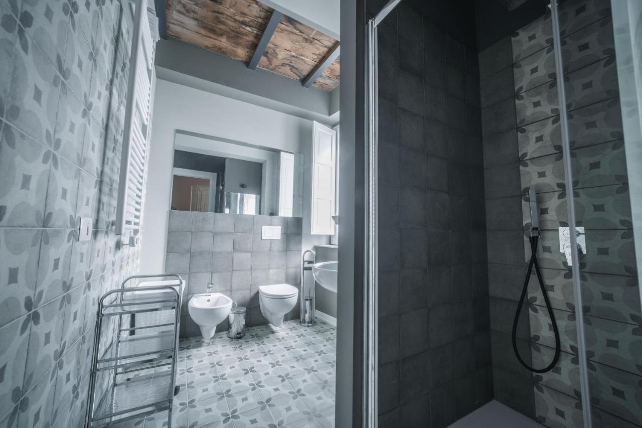 Palazzo Paladini - Luxury Suites In The Heart Of The Old Town ピッツォ エクステリア 写真